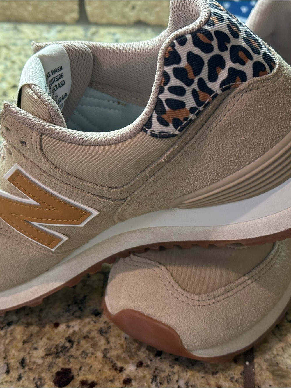 New Balance Beige Sneakers with Tan Logo and Leopard Heel 574 - Picture 5 of 9